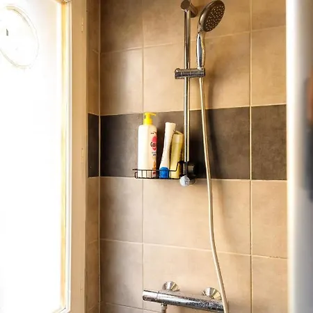 Thegreen Privee Confort Chez L'habitant Avec Bureau Tram Cezeaux Pansiyon